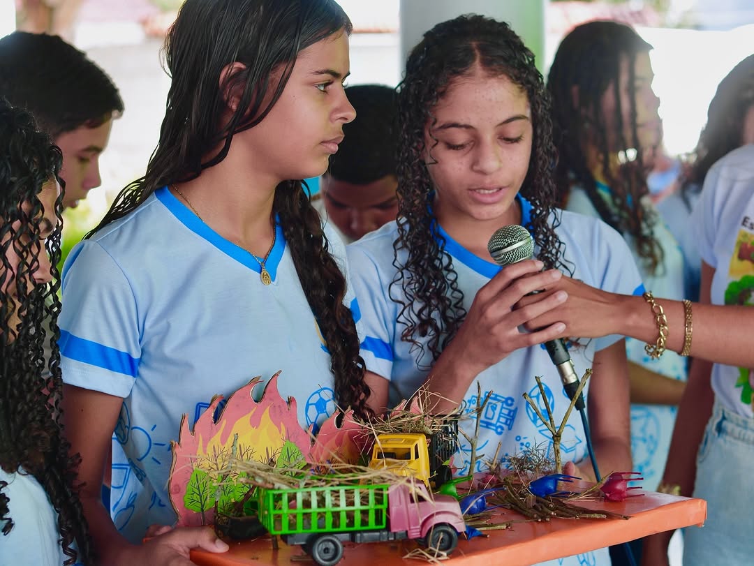 Escola Evânio Higino realiza Gincana Ecológica