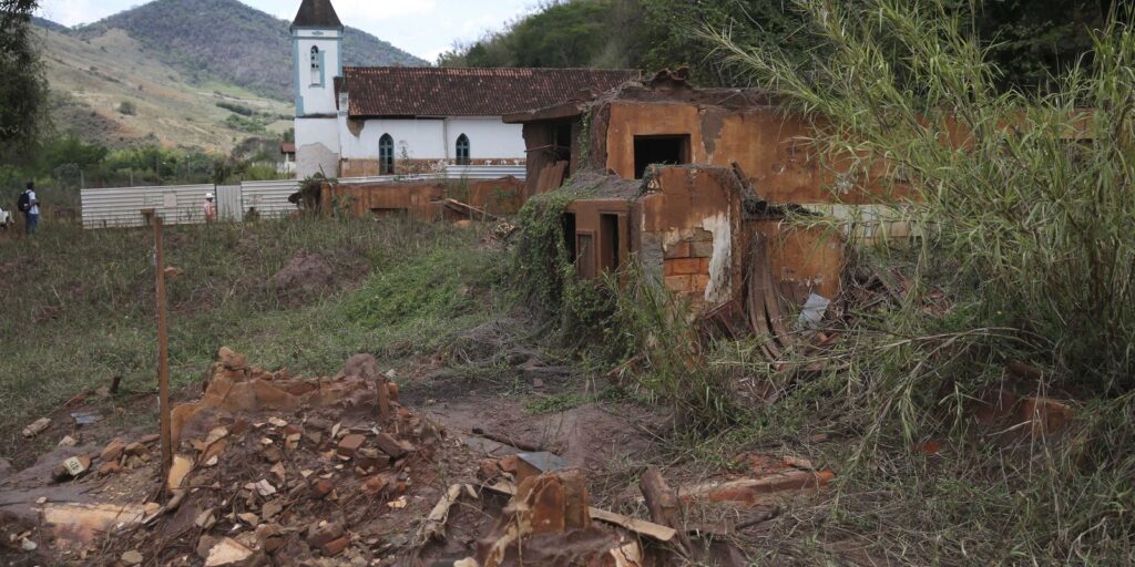 MAB celebra decisão judicial contra mineradora BHP no caso Mariana