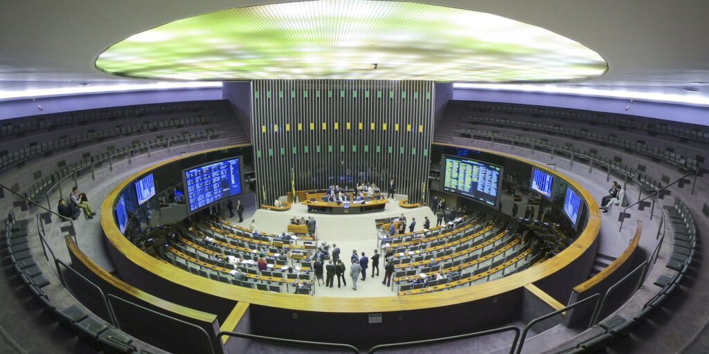 Parlamentares se dividem entre apoios e críticas à prisão de Bolsonaro| Agência Brasil