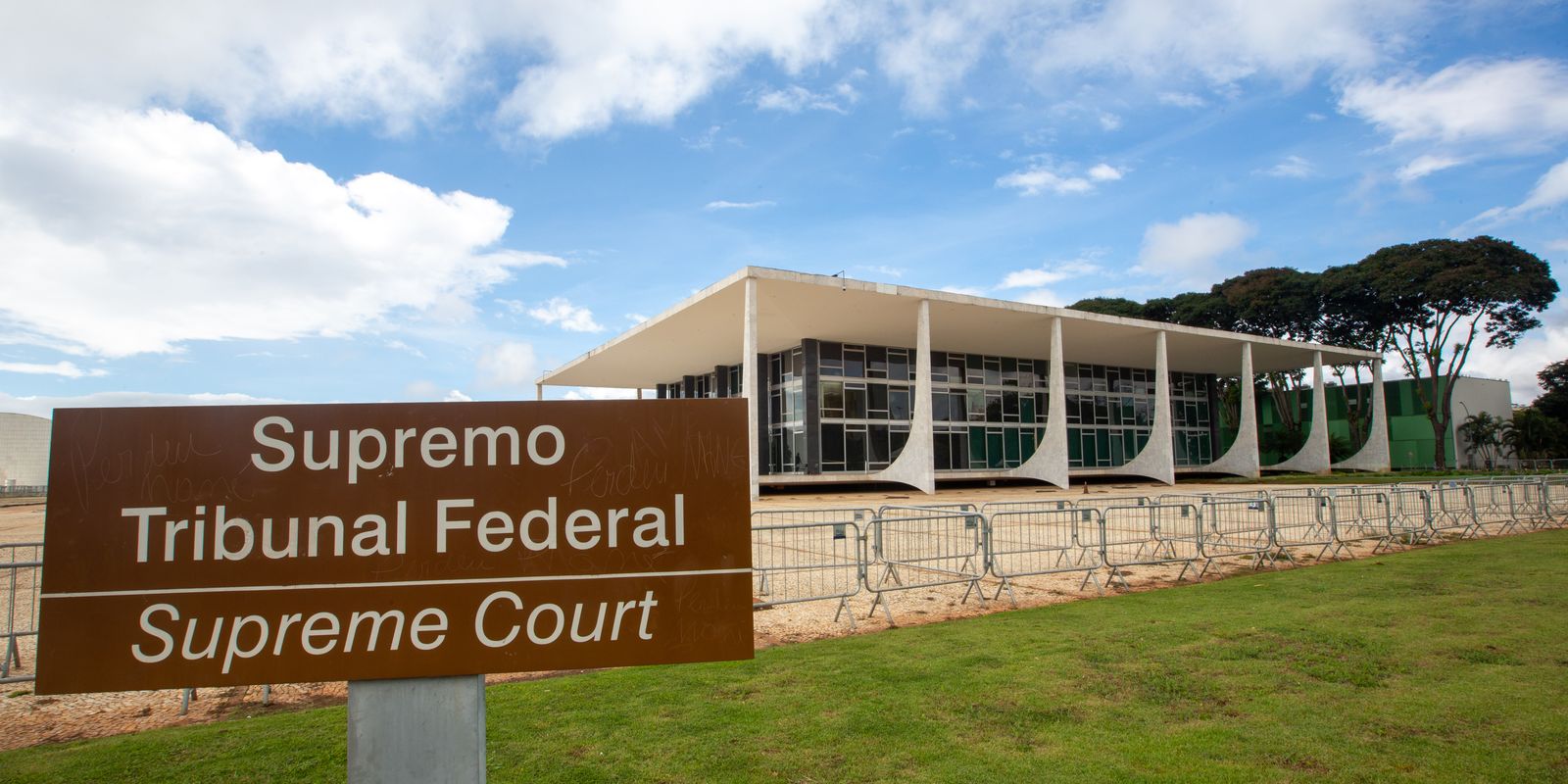 STF tem dois votos para determinar plano nacional contra racismo