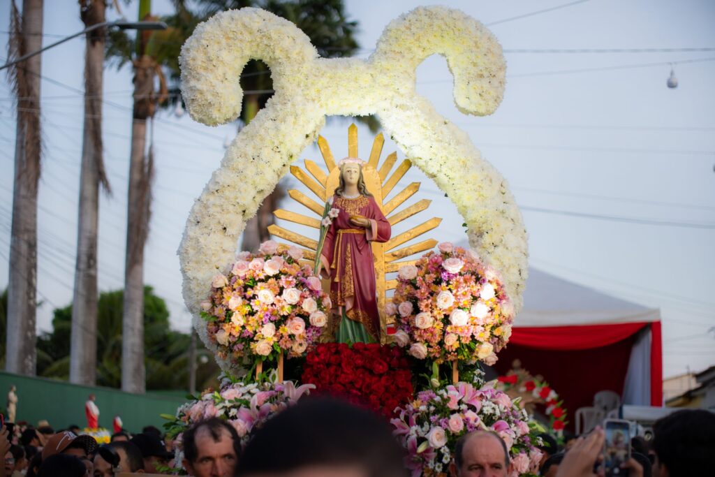 Campo Grande celebra Padroeira com shows culturais e Tradicional Procissão de Santa Luzia