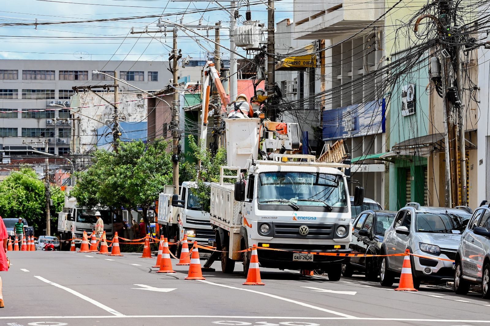 Operação retira 24 mil metros de fiação irregular do centro de Campo Grande – Agência de Noticias do Governo de Mato Grosso do Sul