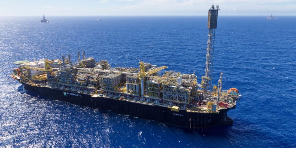 Petrobras amplia participação em áreas do pré-sal após leilão