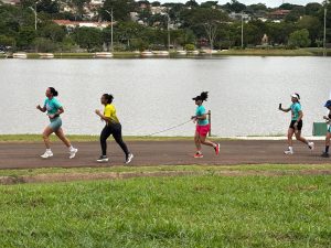 Corrida Feminina reúne 900 participantes e marca o Dia Internacional da Mulher com esporte, saúde e orientação
