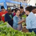 Ação do FAC troca recicláveis por sacolão de verduras – CGNotícias