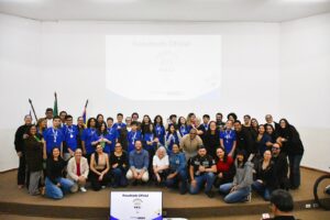 Rede Municipal premia alunos de olimpíada de inglês – CGNotícias