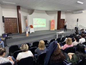 Servidores participam de palestra sobre educação financeira – CGNotícias