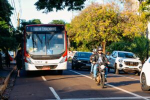 Transporte coletivo opera em plano especial nas férias – CGNotícias