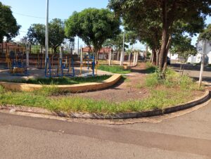 praça passa por reforma de R$ 279 mil  – CGNotícias