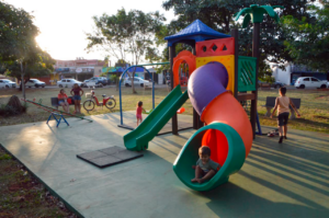 Prefeitura entrega novo parquinho infantil em parceria com MPT – CGNotícias