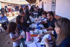 Todos em Ação leva mais serviços, emprego e oficinas ao Bairro Oliveira III  – CGNotícias